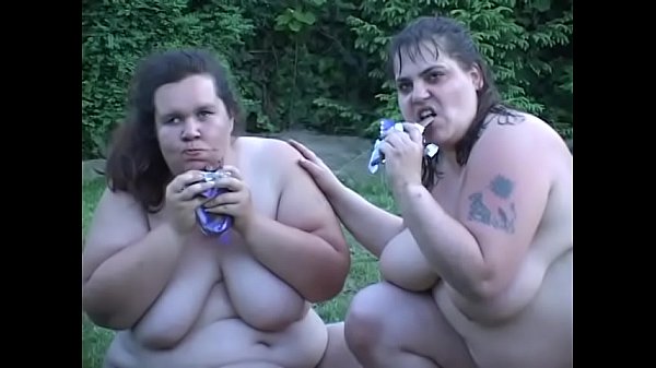 Large white ladies b. Bear and Tiger finger each other’s pussies