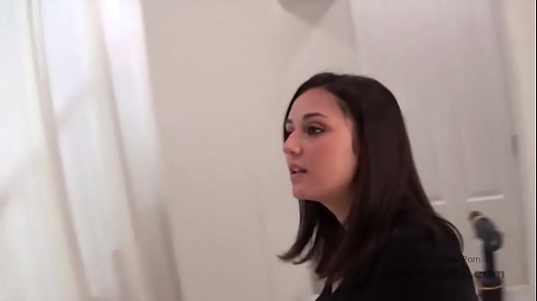 Super Cute Babe likes getting pussy fuck at audition