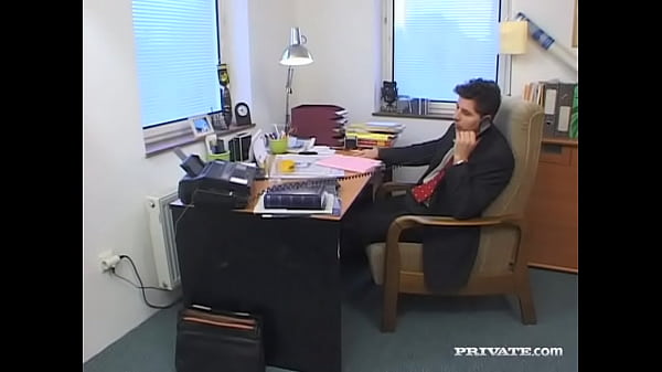 Hot Blonde Secretary Lea De Mae Gets Boss to Give Her Cunnilingus