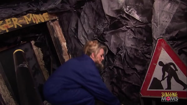 Female mine worker takes a break to fuck with her coworker