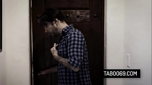 Blonde teen stepdaugher Chloe Cherry anal banged by her doctor and stepdad