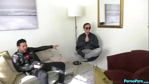 Ebony BBW Jayden Starr Bangs Da Rockstar Small Hands