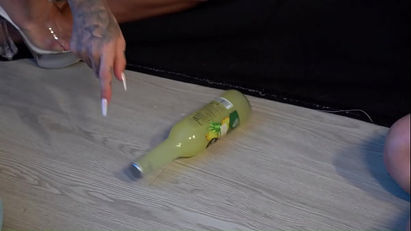 FOURSOME with REAL COUPLE – TWO BIG COCKS and TWO VERY HORNY GIRLS FUCKING in PARTY – Susy Gala