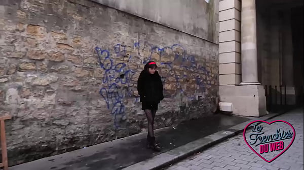 Crystal, brunette bordelaise très coquine