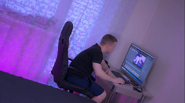 Lewd boy licks pussy his milf’s and she cums.