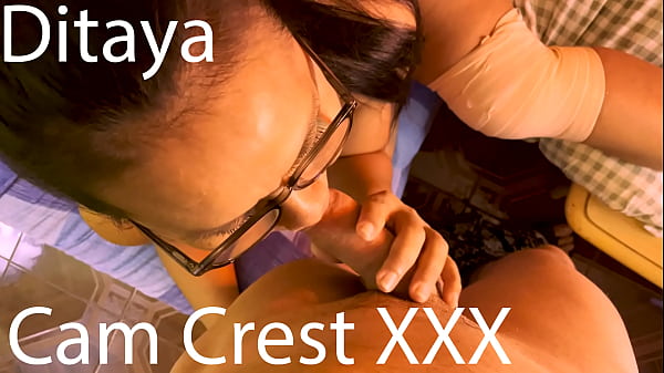 My StepAunt Hurt her Knee, so I let her Blow My Cock