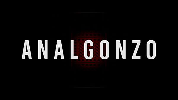 Piss Teen Maid T 2on1 0%Pussy Anal Fuck Nurse speculum Clowns in the asshole