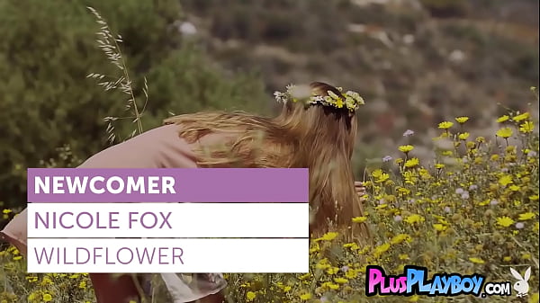 Round ass natural MILF model Nicole Fox posing outdoor and exposed all natural body