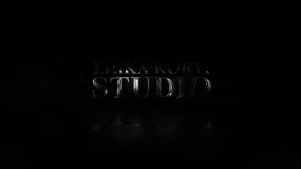 FIRST DAP WITH BLACK GUYS! 19yo slut Virgin Butterfly decided to do double anal with black cocks for the first time EKS367