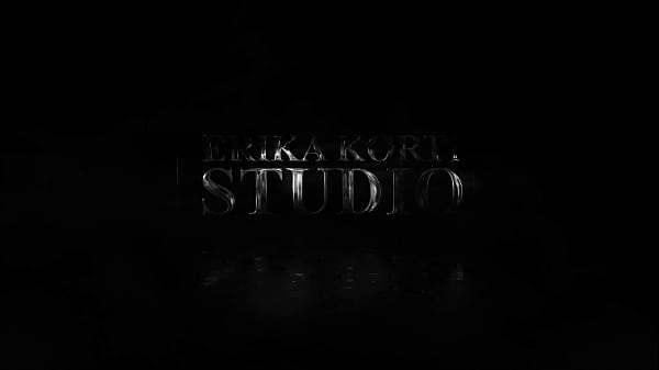 FIRST DVP WITH BLACK COCKS! Skinny babe Aarol Renti gets double vagina from black cocks for the first time EKS375