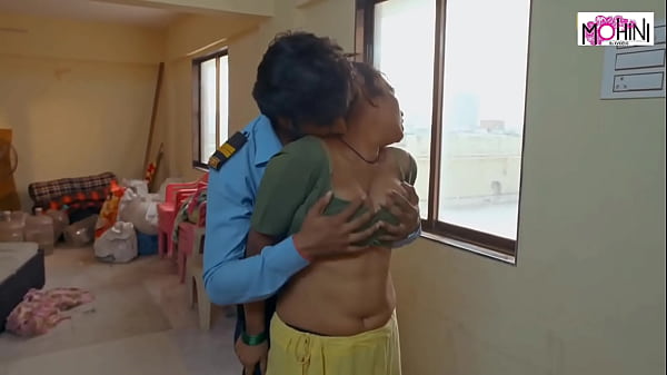 Indian beautiful milf maid fucked by another watchman real hardcore sex video with clear Hindi audio.