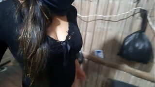 QUERIAS SER PUTA VERDAD!! PUES TE VOY A CUMPLIR TU SUCIA FANTASIA MALDITA PERRA. DOBLE PENETRACION ASPERA PARA LA ZORRA DE MI MADRASTRA. VIDEO VIP EXCLUSIVO GRATIS