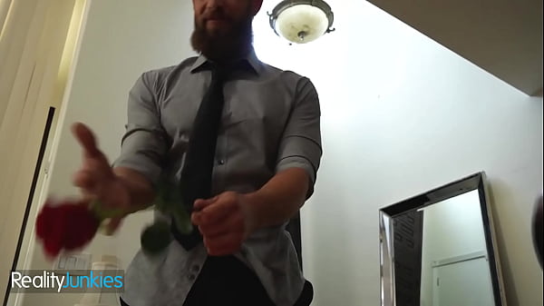 REALITYJUNKIES – Brad Newman’s Wife Surprises Him With A Special Gift…Alyx Star, A Boiling Hot Babe