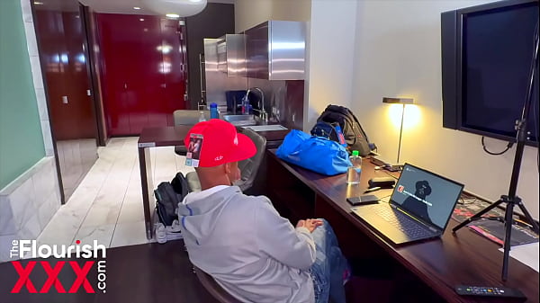 Trailer Tatiana Amor Maskless with Craig McKinney