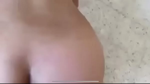 Maro Maro backed by a turkish guy from Adena