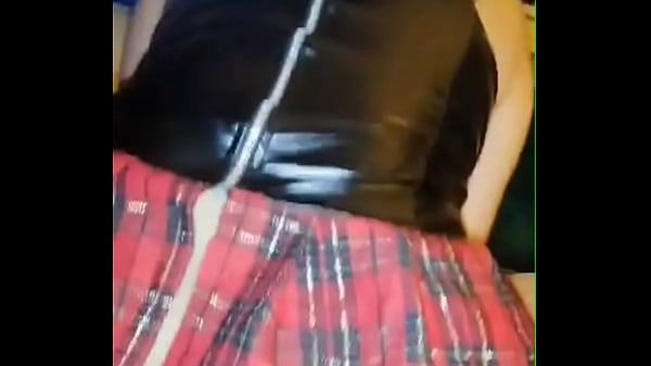 Muy rico y entero por mi culito