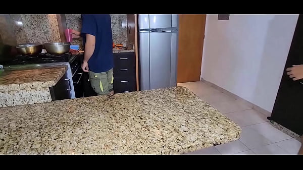 trifasica follada en la cocina de su departamento asi le rompí el culo a mi hermanastra en su departamento mientras fui de visita y estaba sola pero llega mi madrastra – Latina cum hot follada por puta y culona promiscua