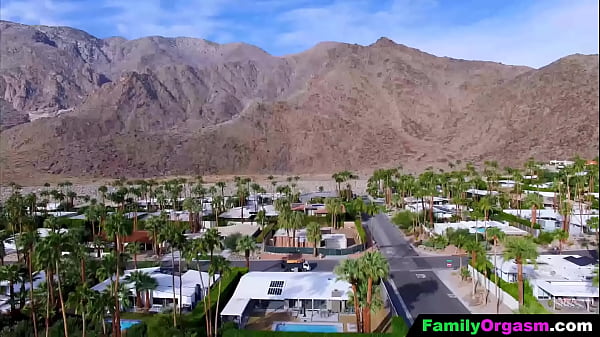 FamilyOrgasm – French Gaals with the Man of the House