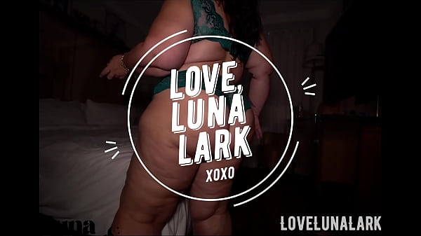 Luna Lark gives sloppy blowjob and rims The Artemixxx