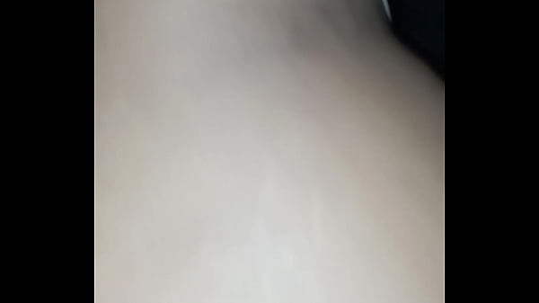 Married woman let me fuck her and squirt on her husbands favourite chair