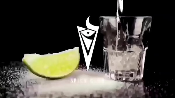 Dois é bom, mas ela curte muito mais! Swing Hard existe? Casal Love’n’Fire conta os bastidores de dogging e gang bang