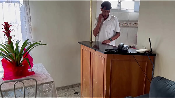 Suzie Slut e Meck em uma prontos para o reveillon