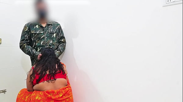 Indian maid rasiya sucking owners dick