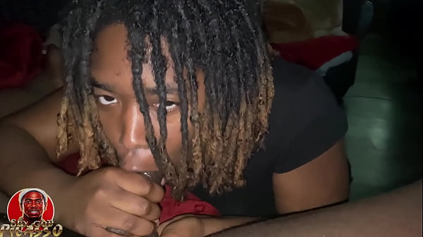 VonMadeEm Gets Sucked Off Real Good By JuicyTheHoudini