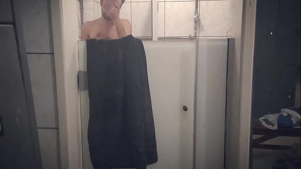 Malhando duro na academia