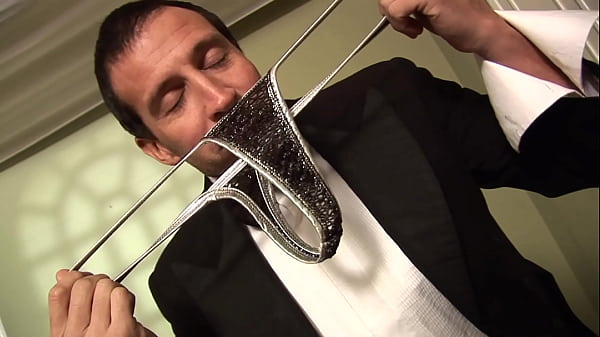 Southern Butler Fucks His Black Mistress