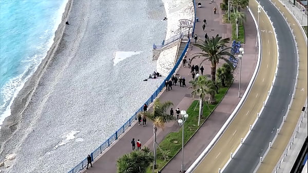 Francesca, jeune italienne, aime se taper une bonne queue