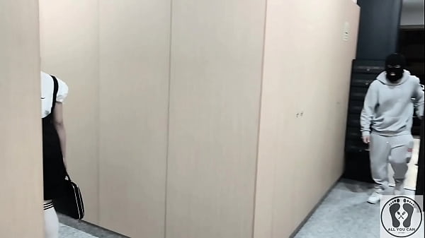 ANA SPEARS CAUGHT BY MASKED STRANGERS PREVIEW