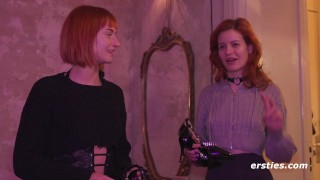 Ersties – Die sexuellen Dämonen Dolly und Mia ficken den schlafenden Toyboy in seinen Träumen