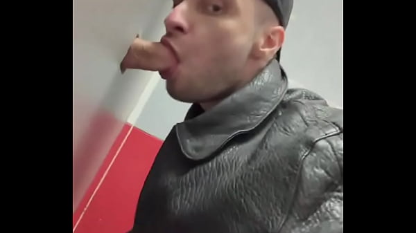 First time when I try glory hole