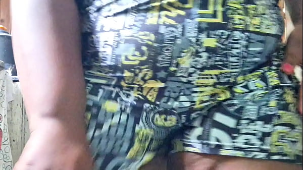 A irmã da igreja me mandou e esse vídeo mostrando a buceta