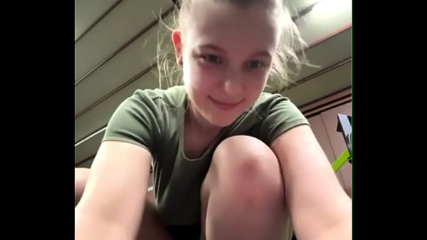 I want to cum all over everything at the gym