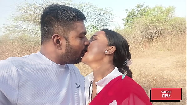 Indian Horney Couple passionate about outdoor fuck