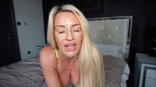 British MILF Gets Humiliated in an Interracial Gangbang with Creampie and DP – Sienna Day